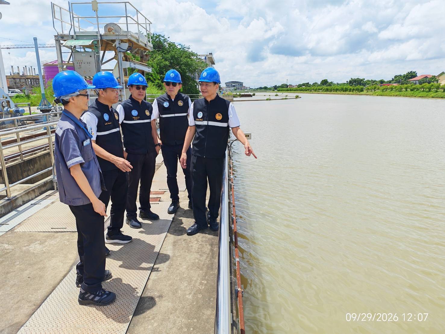 กปน. ลงพื้นที่ตรวจโรงงานผลิตน้ำมหาสวัสดิ์ เตรียมพร้อมเฝ้าระวังและป้องกันน้ำท่วม
